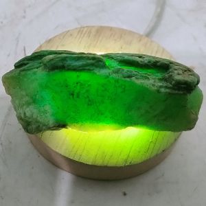 batu giok Bongkahan natural batu yg dikirim sesuai foto & video Kode55