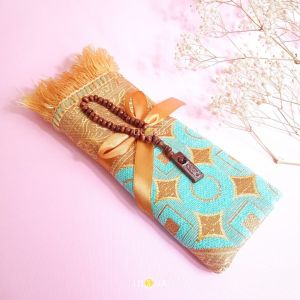 [AR1][ Sajadah pastel emas free tasbih kayu gratis bingkisan souvenir tahlilan kado 40 harian UMROH HAJI