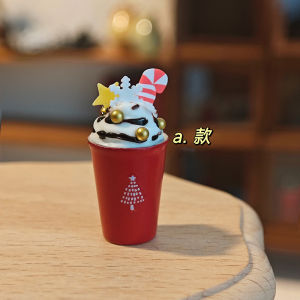 1pcs Miniature Dollhouse Christmas Mocha Cream Top Coffee Christmas Drink Cup Model Toy for Blyth BJD Doll Accessories