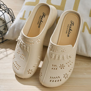 [Free Shipping] Summer Mom Shoes Fashionable Closed-Toe Shoes For Women With A Hollowed-Out PVC Soft Sole Easy To Slip On Suitable For Outdoor Wear Non-Slip And Versatile For Indoor Use