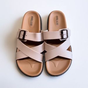 Sandal Jelly Wanita Terbaru/ Sendal Selop Karet Gesper Cewek Kekinian/ HYS 2508-1 Jelly Import
