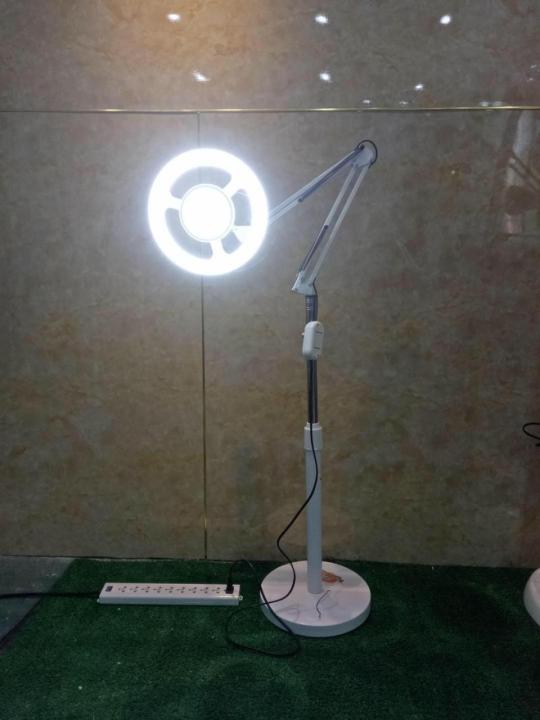 %C4%90%C3%88N%20LED%20R%E1%BB%8CI%20CHUY%C3%8AN%20D%C3%99NG%20CHO%20SPA%20-%20Image%203