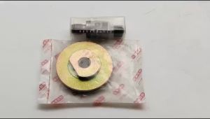 For Komatsu Universal Joint PC60 PC120 PC130 PC200 PC300 -6-7-8 oystick handle universal joint pressure plate