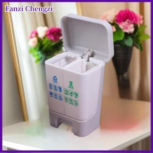 Fanzi Nhà búp bê mini đồ dùng nhà bếp mô hình mini Phân Loại thùng rác có thể chụp cảnh đạo cụ