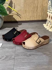 [Free Shipping] WomenS 2025 New Summer Thick-Soled Fish-Mouth Sandals With Rivet Embellishments And Buckle Details Available In Stock