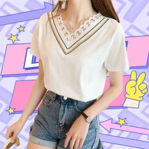 QKKshop มาจ้าสาวๆทุกโคนนนนงานดีมาก ละมุนไม่ไหว กับเสื้อยืดคอวี แต่งลายลูกไม้ สวมใส่สบายสุดๆ ห้ามพลาดน๊า