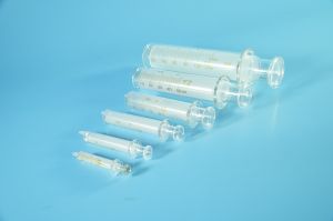 Bơm tiêm thủy tinh PT Medical bơm tiêm y tế thủy tinh - Nhiều cỡ