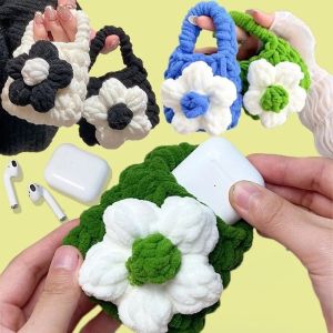 Crochet Bag Cute Knit Pouch Earphone Bag Coin Wallet Pendant Decoration Portable Knitted Earphone Case Stand Childrens and Girls Gift