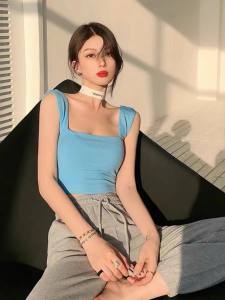 K154. Áo 2 dây croptop thun nữ cổ vuông dây bản to thiết kế sẵn đệm ngực cá tính hot trend 2024 (có sẵn)