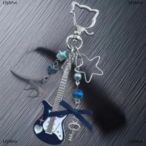 [COD] LFjAFvc พวงกุญแจกีต้าร์ Y2K พวงกุญแจแมวสำหรับผู้ชายผู้หญิงจี้รูปโบว์รูปดาวห้าแฉกกระเป๋าแฟชั่นพังก์ร็อคเครื่องประดับของขวัญ