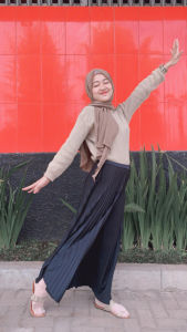 HIJAB PASHMINA CERUTY BABY DOLL PREMIUM / PASHMINA POLOS / PASHMINA KEKINIAN