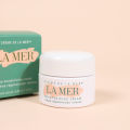 La Mer The Moisturizing Cream ลาแมร์ ครีมบำรุงผิวสูตรเข้มข้น. 