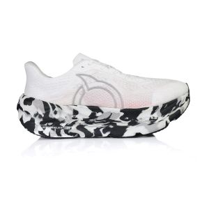 SEPATU RUNNING ORTUSEIGHT HYPERBLAST  2.1 Sepatu  Ortus Sport Running Olahraga Lari