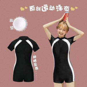 ☬∏ YUEBANCHUAN 泳衣女装两件套保守显瘦大码遮肚性感ins长袖女孩子 [Ready Stock] 有口袋 swimming suit women 泳衣女 Sunscreen Multi-Piece 連身泳衣 防曬泳衣 多件式泳衣2022新款时尚运动游泳衣女夏连体保守显瘦遮肚装2022 New Style Fashion Sports Summer Conservative Slimmer