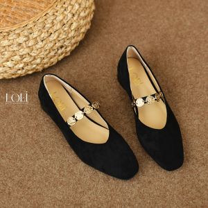 LOEI Yovela Sepatu Mary Jane Modern Berbahan Suede Rantai Emas 1463
