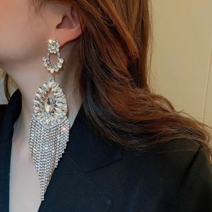 JPTD 1 Pair Rhinestone Floral Cut-Out Teardrop Earrings Bling Bling Fashion Exaggerated Earrings Temperament Luxury Long Tassel Dangle Earrings for Women