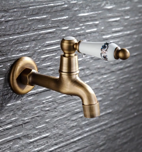 Outdoor Garden Water Tap Wall Mounted Wash Basin Sink Faucet Basin Tap Basin Bathtubs Sink Faucet Bathroom Accessories