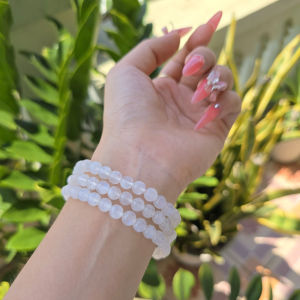 Q2121 Chuỗi 3v Moonstone 7li cho Kim và Thuỷ - Phong Thuỷ TUDO P