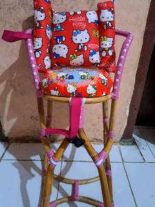 Kursi Rotan Boncengan Anak Motor Matic Biasa Dilengkapi Sabuk Pengaman dan Bantal Stang