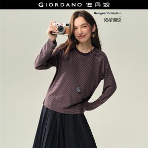 Giordano Women Stripe buttoned shoulder raglan sleeve tee Free Shipping 18326238