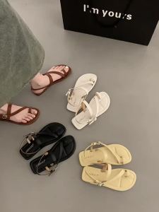 COD  Dewi Selipar Perempuan 2024 Musim Panas Baru Tali Pinggang Nipis Tapak Rata Lembut R Sarung Jari Kaki Liar Selipar Rom  Sem