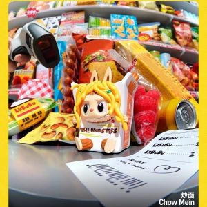 Labubu THE MONSTERS Wacky Mart Series Figures POP MART Blind collection action figure decorative gift toy Hộp mù đồ chơi Trang trí quà tặng