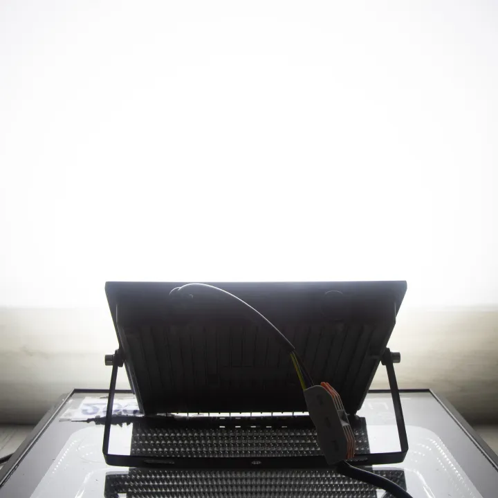 %C4%90%C3%A8n%20Pha%20LED%2030w%2050w%20%C4%91%E1%BB%A7%20C%C3%B4ng%20Su%E1%BA%A5t%20%C4%90%C3%A8n%20ngo%C3%A0i%20tr%E1%BB%9Di%20Ch%E1%BB%91ng%20th%E1%BA%A5m%20n%C6%B0%E1%BB%9Bc%20b%E1%BA%A3o%20h%C3%A0nh%201%20n%C4%83m%20-%20Image%206