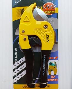 กรรไกรตัดท่อ PVC คีมตัดท่อ พีวีซี zen ขนาด 42 มม ใช้งานง่าย ใช้แรงน้อย รอยตัดเรียบเนียนสวยงาม ไม่เป็นขุย