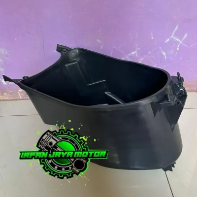 BOX BAGASI BAWAH JOK VARIO 125 150 LED ESP 2015 2016 2017