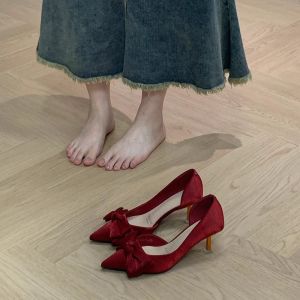 Free Shipping Super Comfortable To Wear!New Red High-Heeled Shoes For Women Featuring A Side Cutout And A Bow Design Perfect For Wedding Ceremonies And Bridal Events And They Won’T Make Your Feet Tired