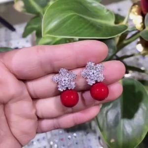 Qingxing Pearl Zircon Earrings Japanese and Korean Style Snowflake Earrings Accessories Direct Sale from Manufacturer Best Seller S925 Sterling silver stud earrings