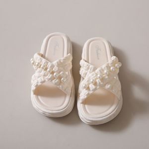 [Free Shipping] New Stylish WomenS Summer Beach Sandals With Pearl Chains Flat Slip-On Sandals For Outdoor Wear