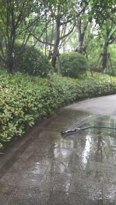 Large Capacity Garden Irrigation Tool with Adjustable Range and Cleaning Maintenance Tool