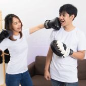 Hello Tshirt (ออกใบกำกับภาษีได้) เสื้อยืดแขนสั้น คอกลม สีขาว ผ้าคอตตอนแท้นุ่มๆ ทรงเสื้อใส่ได้ทั้ง ชายและหญิง (พร้อมส่ง สินค้าผลิตโดยช่างคนไทย) เสื้อ Hello เสื้อ Hello Kitty ผู้หญิง - Lazada