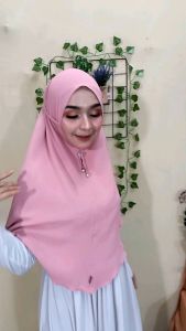 Bergo Maryam Crinkle Air Flow & Tali Crinkle Terbaru: Aksesoris Kebayaran Bayi