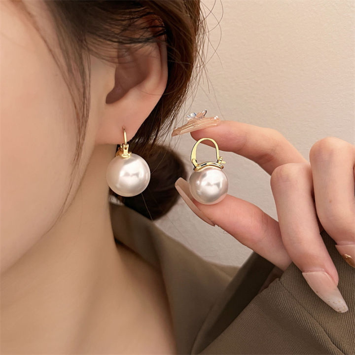 Retro Pearl Earrings for Women Elegant Pearl Drop Earring Alloy