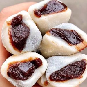 上行斋条头糕咸蛋黄糯米糕点 Tiaotou cake salted egg yolk glutinous rice
