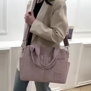 Túi tote nylon nữ dung tích lớn phong cách casual mẫu mới nhẹ đeo vai nhiều ngăn tiện dụng đeo chéo.