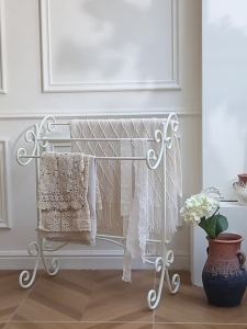 FFBH Iron Towel Drying Racks Standing Veranda Standing Clothes Horse Vintage Bathroom Towel Rack Creative Simple Display Shelves T4N8K