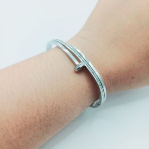 Gelang Tangan Wanita Bangle Protea 01Alloy Lapis Mas 18K  Zirconia Premium Quality & Tahan Lama GS019S