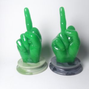 เรืองแสง หินเรืองแสง มือเรืองแสง โมเดล มือเรืองแสงในที่มืด ผลิตจากเรซิ่นและหินเรืองแสงนำเข้าจากญี่ปุ่น ไม่เป็นพิษต่อสิ่งมีชีวิตและสิ่งแวดล้อม ขนาดสูงรวมฐาน20ซม. ฐานกว้าง11ซม. ผลิตที่ไทย ส่งทั่วไทย จากประเทศไทย