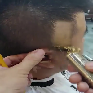 Bộ cắt tóc cho nam nữ và trẻ em với lược hướng dẫn giúp bạn cắt tỉa dễ dàng và chính xác hơn