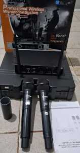 G716 MIC WIRELESS DUAL PROFESIONAL VOKAL PREMIUM SYSTEM PROFESIONAL DUAL UHF VOKAL ARTIS MICROPHONE