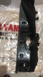 Pijakan Kaki Lantai Bordes Board Footrest Old New Aerox 155 ORIGINAL YGP ASLI