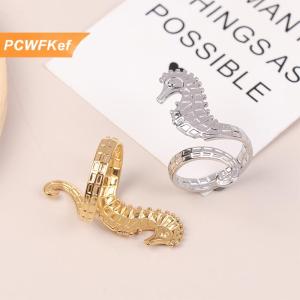 【PCWFKef】 Bãi biển biển thép không gỉ biển ngựa thiết kế mở vòng ánh sáng ấm cúng phụ nữ quyến rũ PVD mạ không thấm nước phong cách Đồ trang sức quà tặng