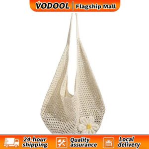 【Fast delivery】 Women Straw Travel Wristlet Bag for Vacation and Day Trips Handwoven with Adjustable Strap and Spacious Interior