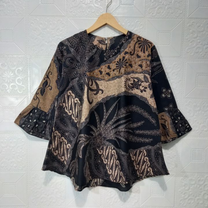 Kadaka T-0457 Cotton Rayon Motif Blouse Wanita Atasan Super Comfy main image 1