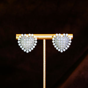 SEQUITO Luxury Ladies Costume Jewellery Yellow Gold Plated Ear Decoration Pave Settign AAAAA Cubic Zirconia Heart Pearl Stud Earrings SE1080