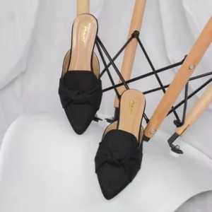 Heaves Sepatu flat kanvas wanita  premium Elmura