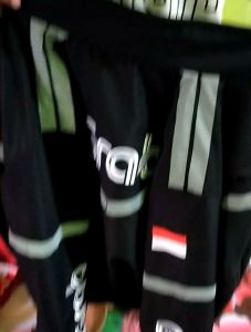 Jaket Bomber Waterproof COD: Pilihan Tepat Untuk Aktivitas Outdoor